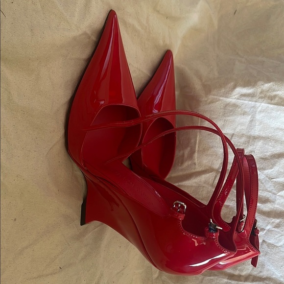 Salvatore Ferragamo vidya x5 flame red Patent Leather Heels - Picture 3 of 9